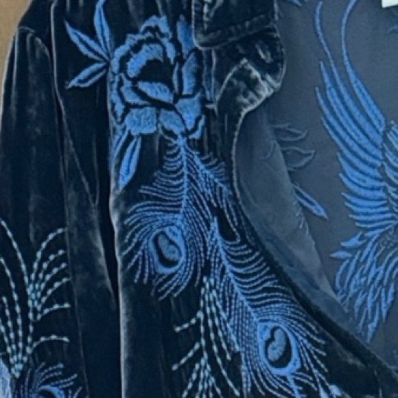 Johnny Was heavily embroidered Azure Velvet Kimono Sleeve Shirt/Jacket NWT - Picture 11 of 12